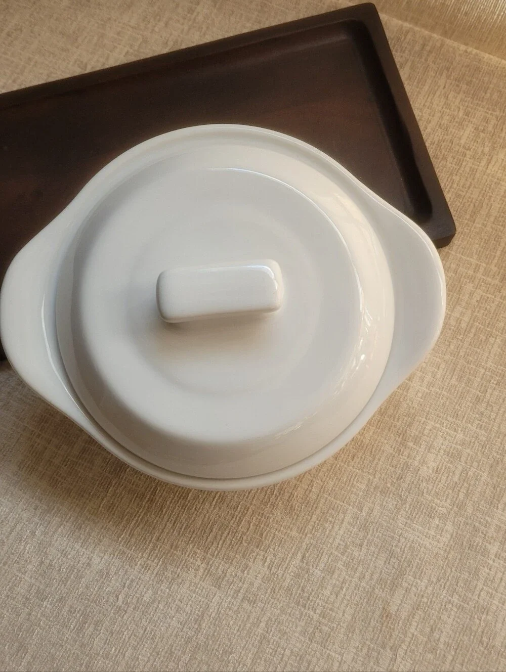 Pampered Chef Cream Ceramic Covered Casserole Dish. 3 Cup Brie Cooker